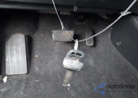 2013 Honda Fit Sport z USA, uszkodzony, nr VIN JHMGE8H53DC007347